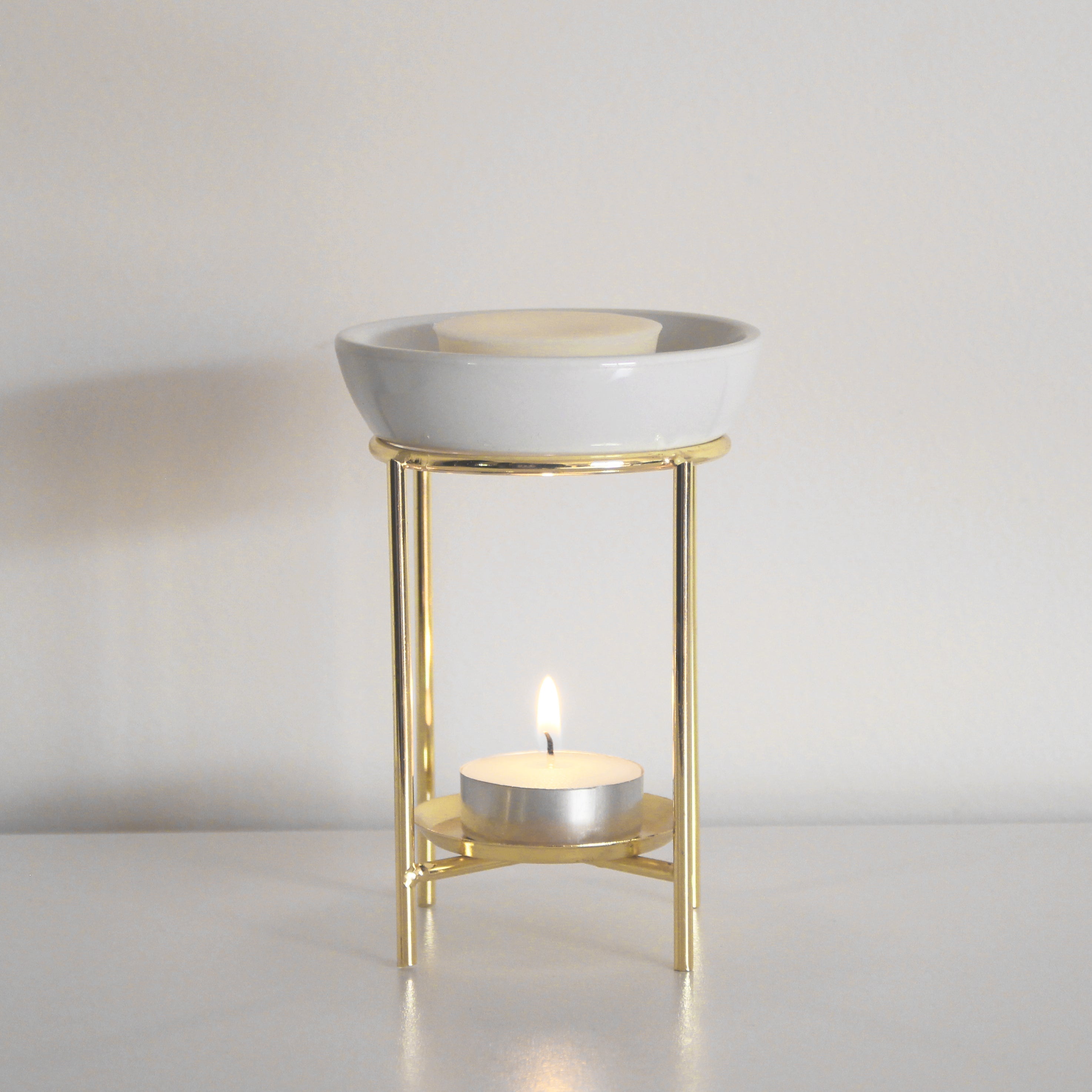 White/Gold Wax Melter– Candle Hugs and Co